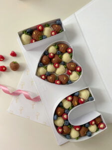 "I LOVE U" Box